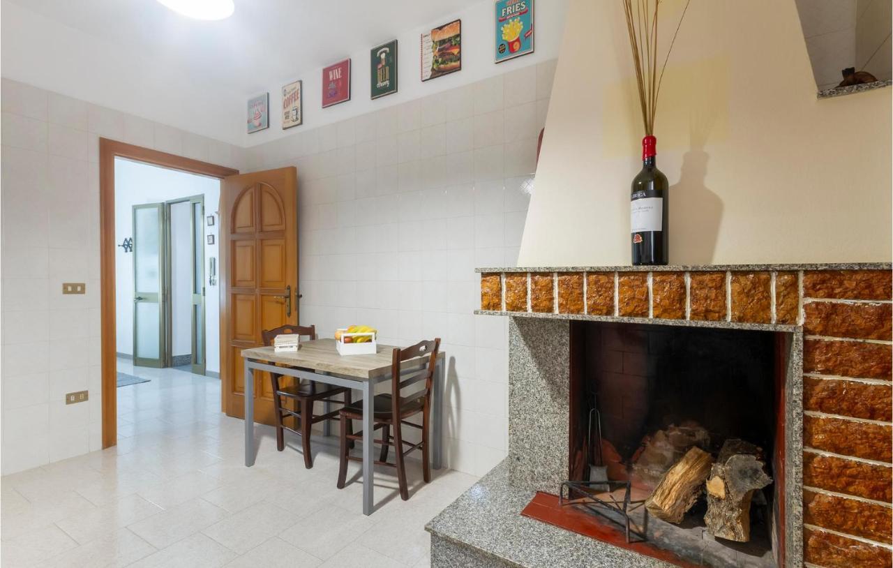 Lovely Apartment In Carovigno With Kitchen Dış mekan fotoğraf